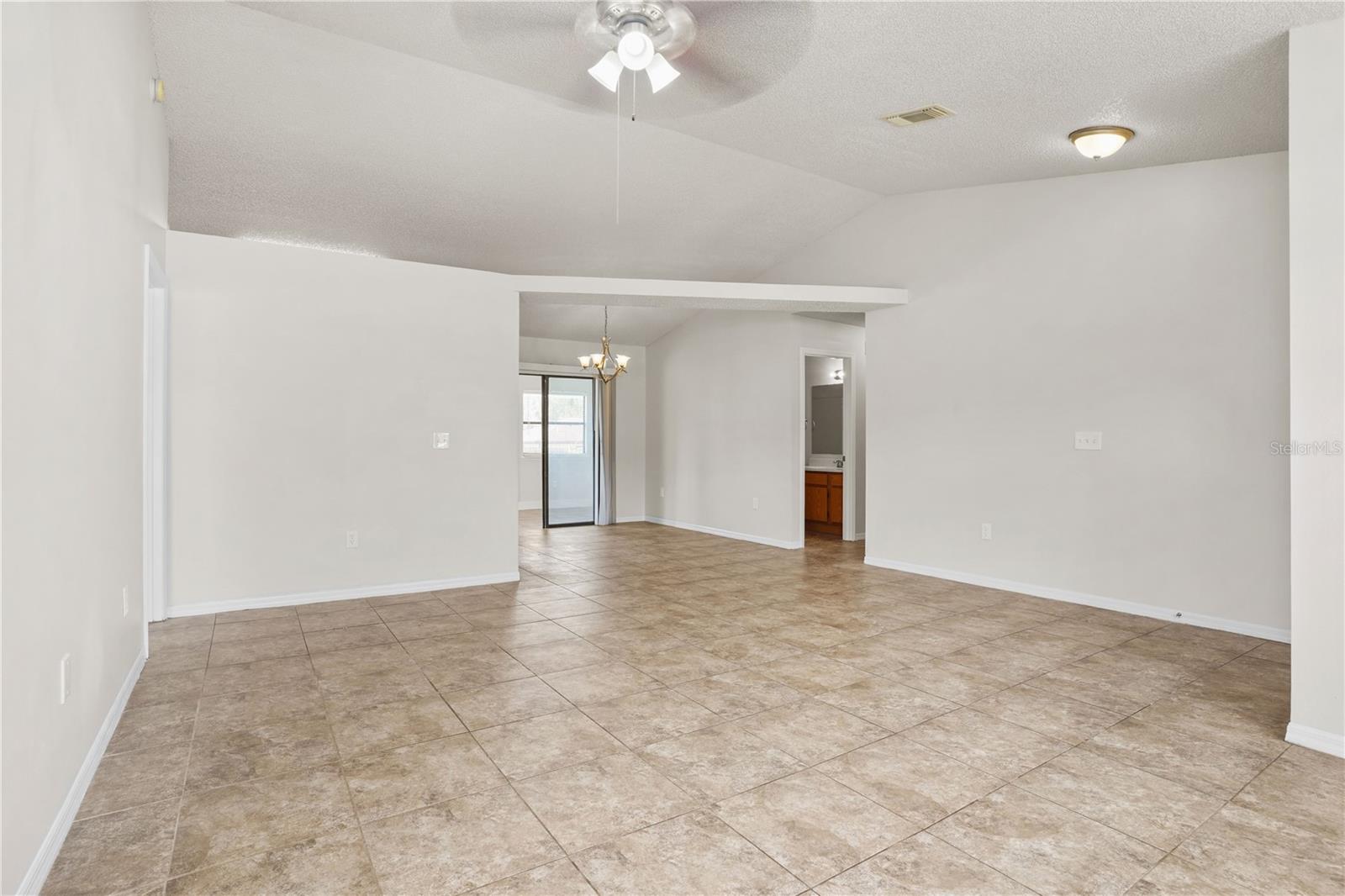 3491 Monument, Deltona, FL 32738