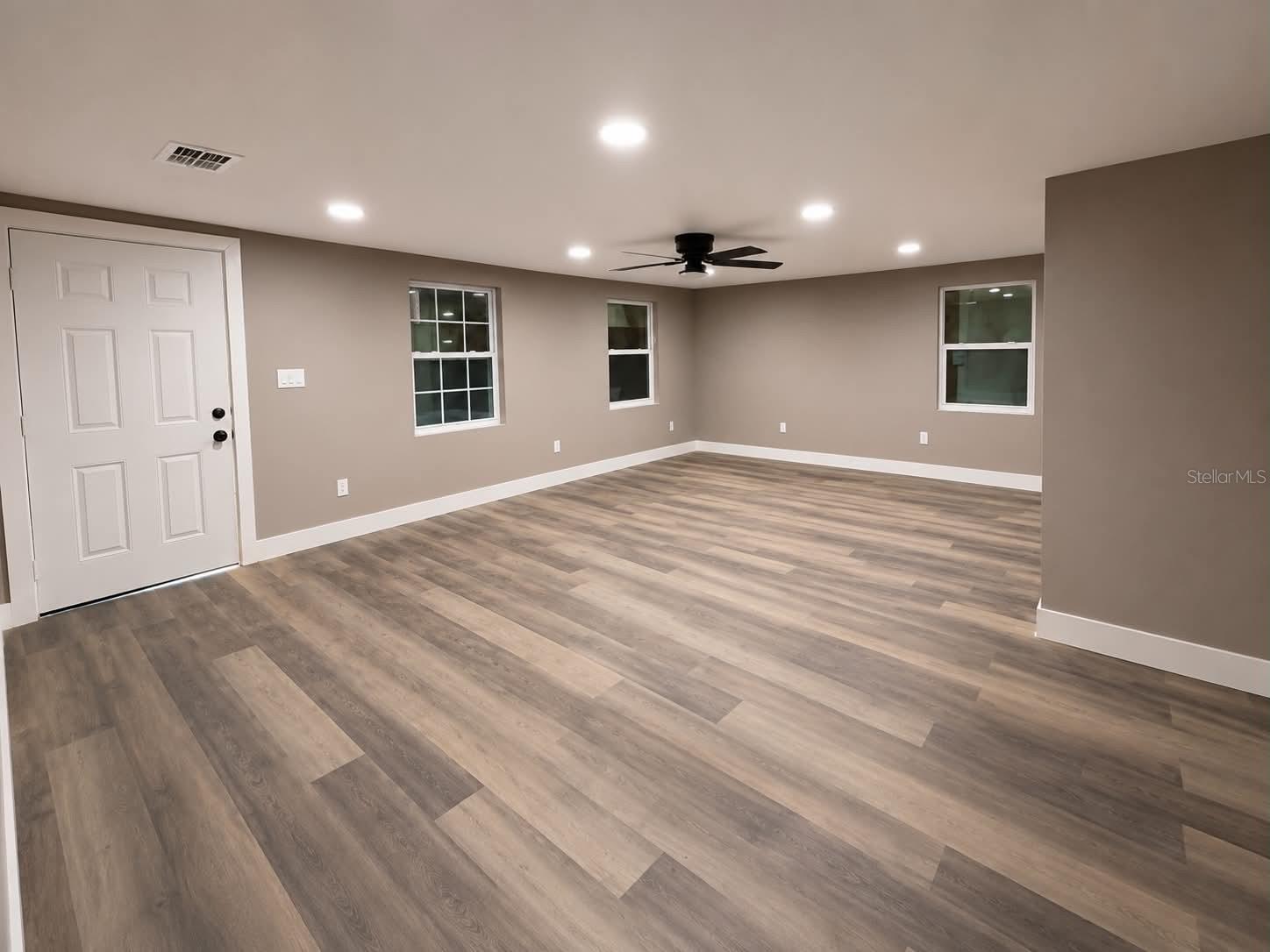 2509 Dixie, Sarasota, FL 34234