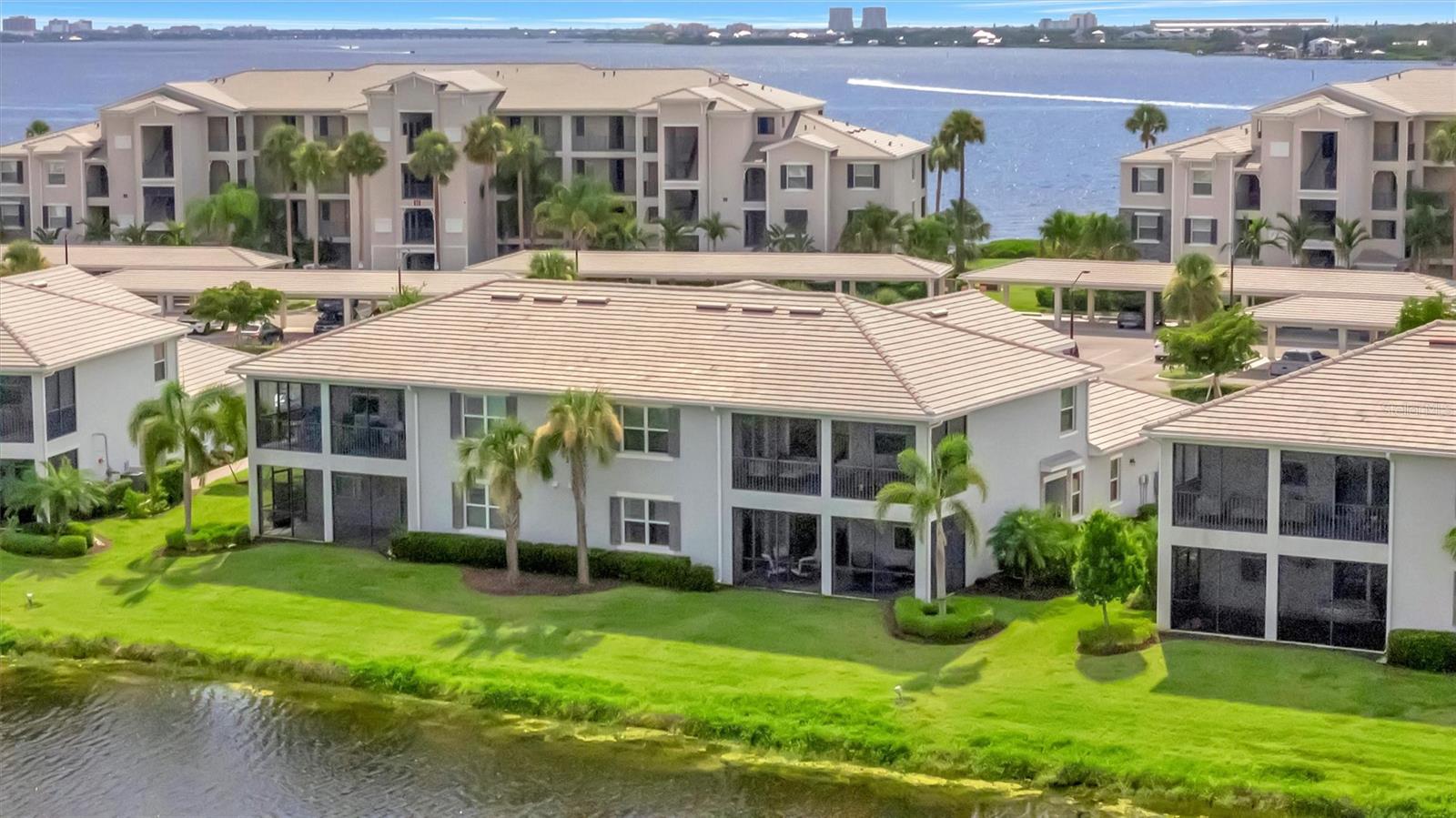 947 Tidewater Shores, Bradenton, FL 34208