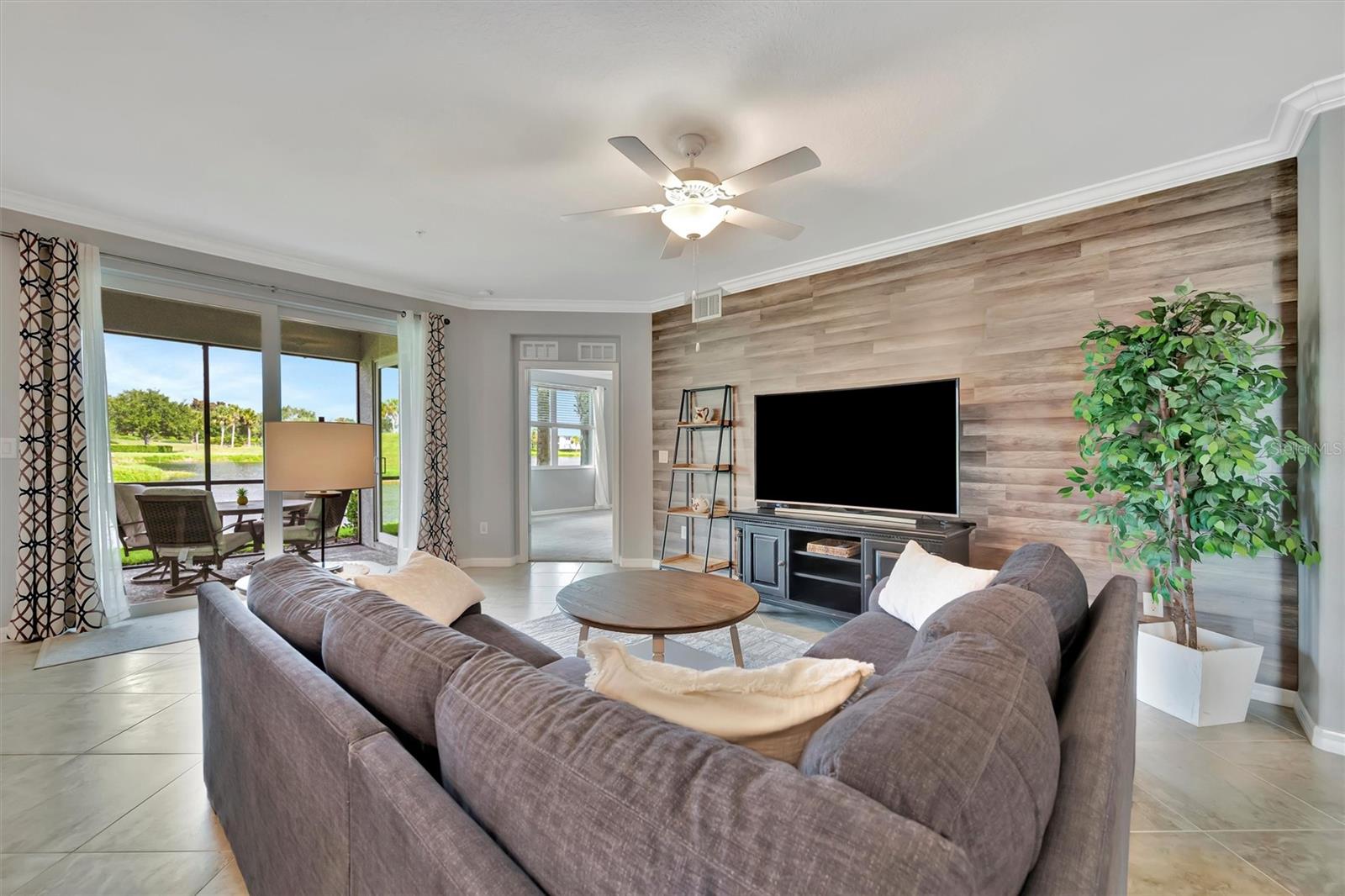 947 Tidewater Shores, Bradenton, FL 34208