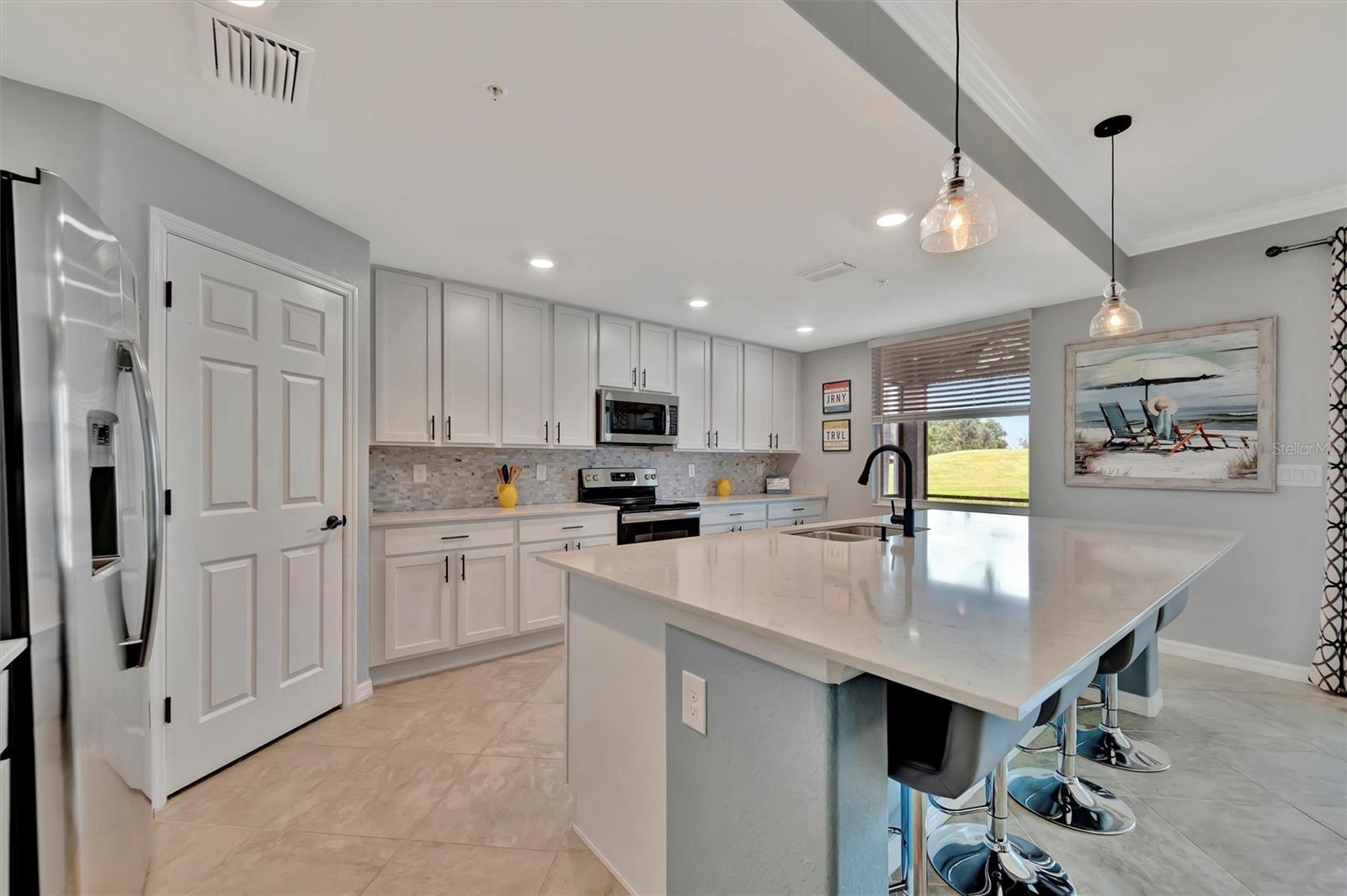 947 Tidewater Shores, Bradenton, FL 34208