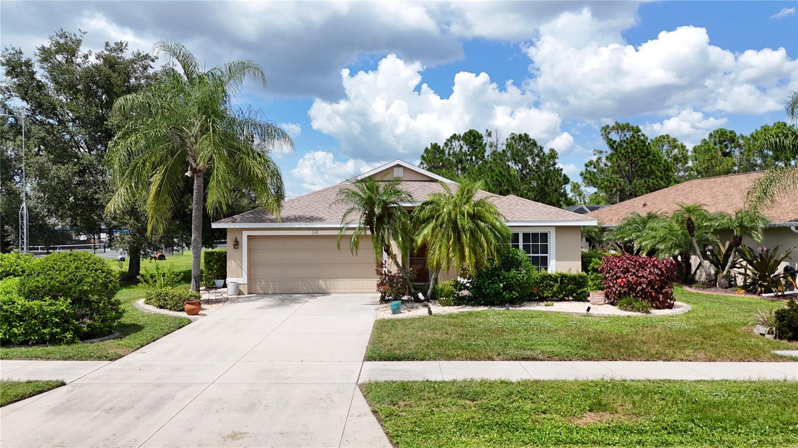 1520 Scarlett, North Port, FL 34289