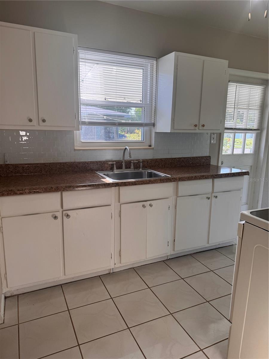 21922 Hernando, Port Charlotte, FL 33952