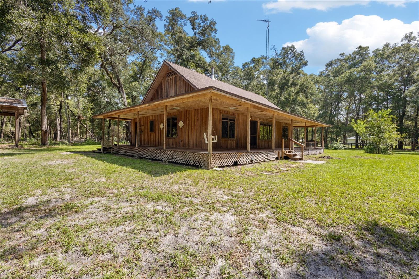 5581 157th, Williston, FL 32696