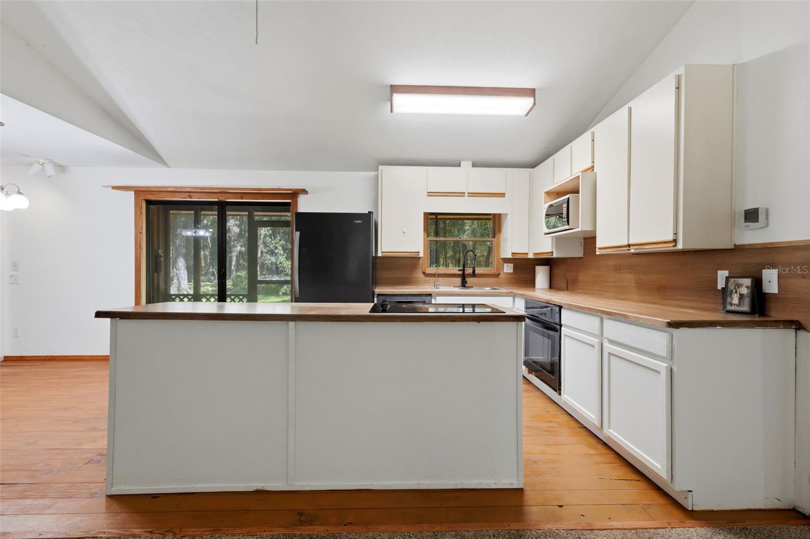 5581 157th, Williston, FL 32696
