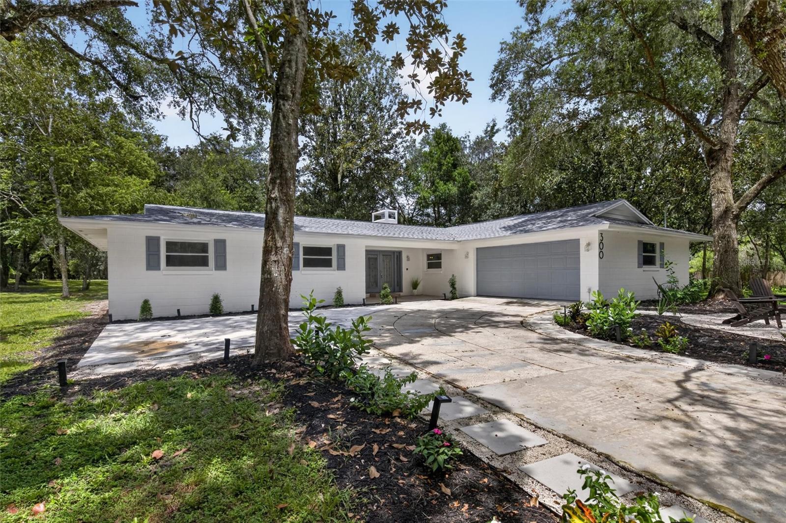 300 Scott, Geneva, FL 32732