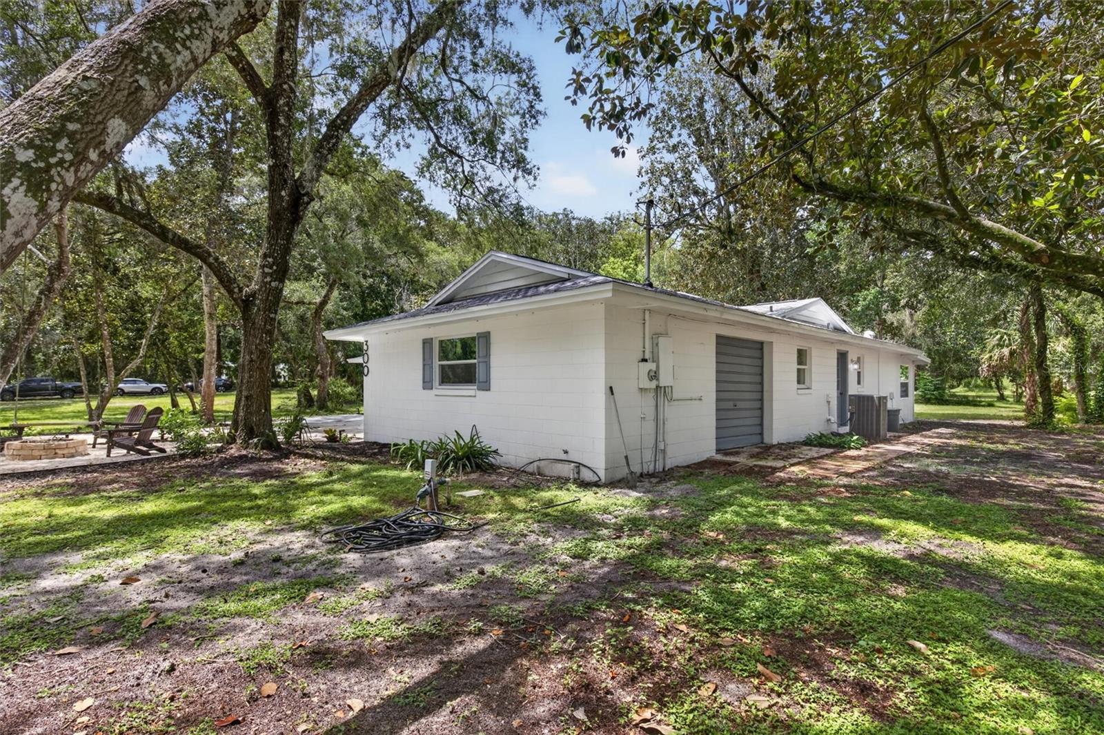 300 Scott, Geneva, FL 32732