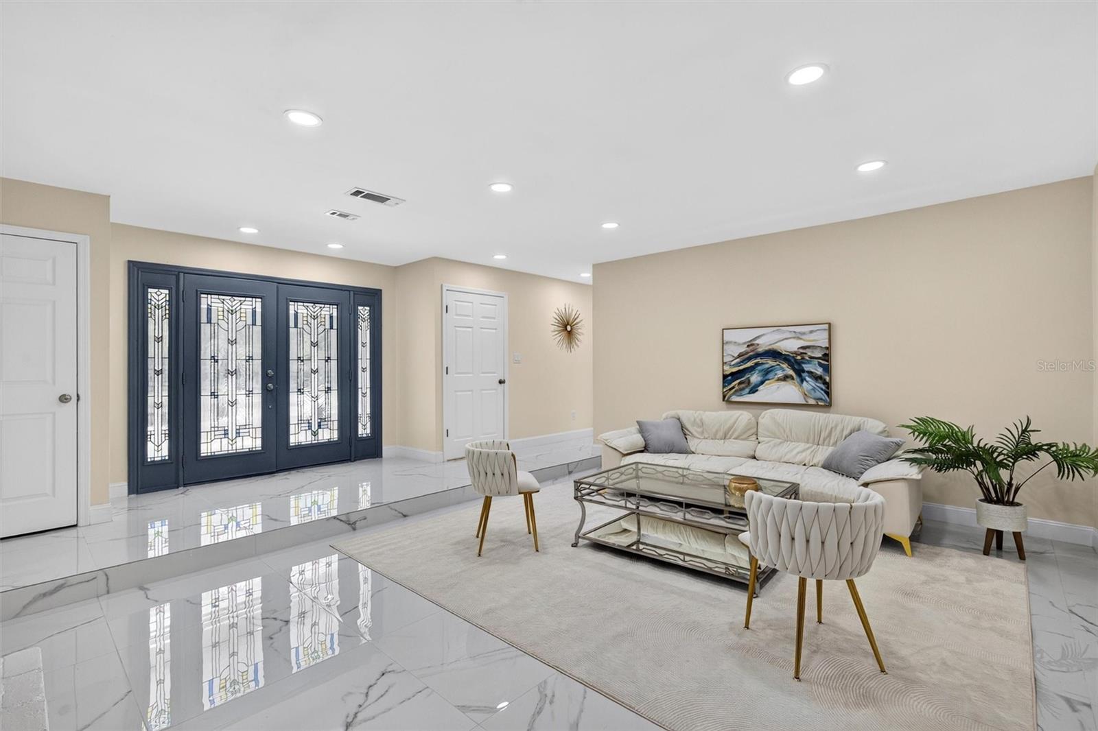 300 Scott, Geneva, FL 32732