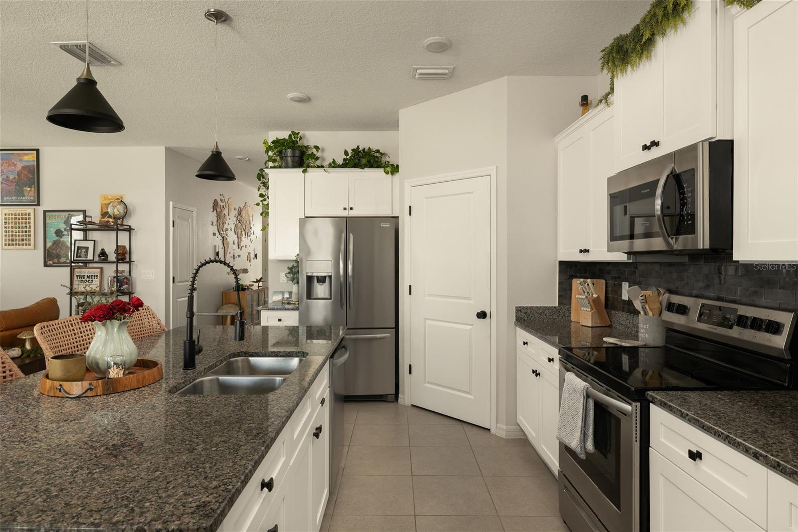 13301 Waterleaf Garden, Riverview, FL 33579