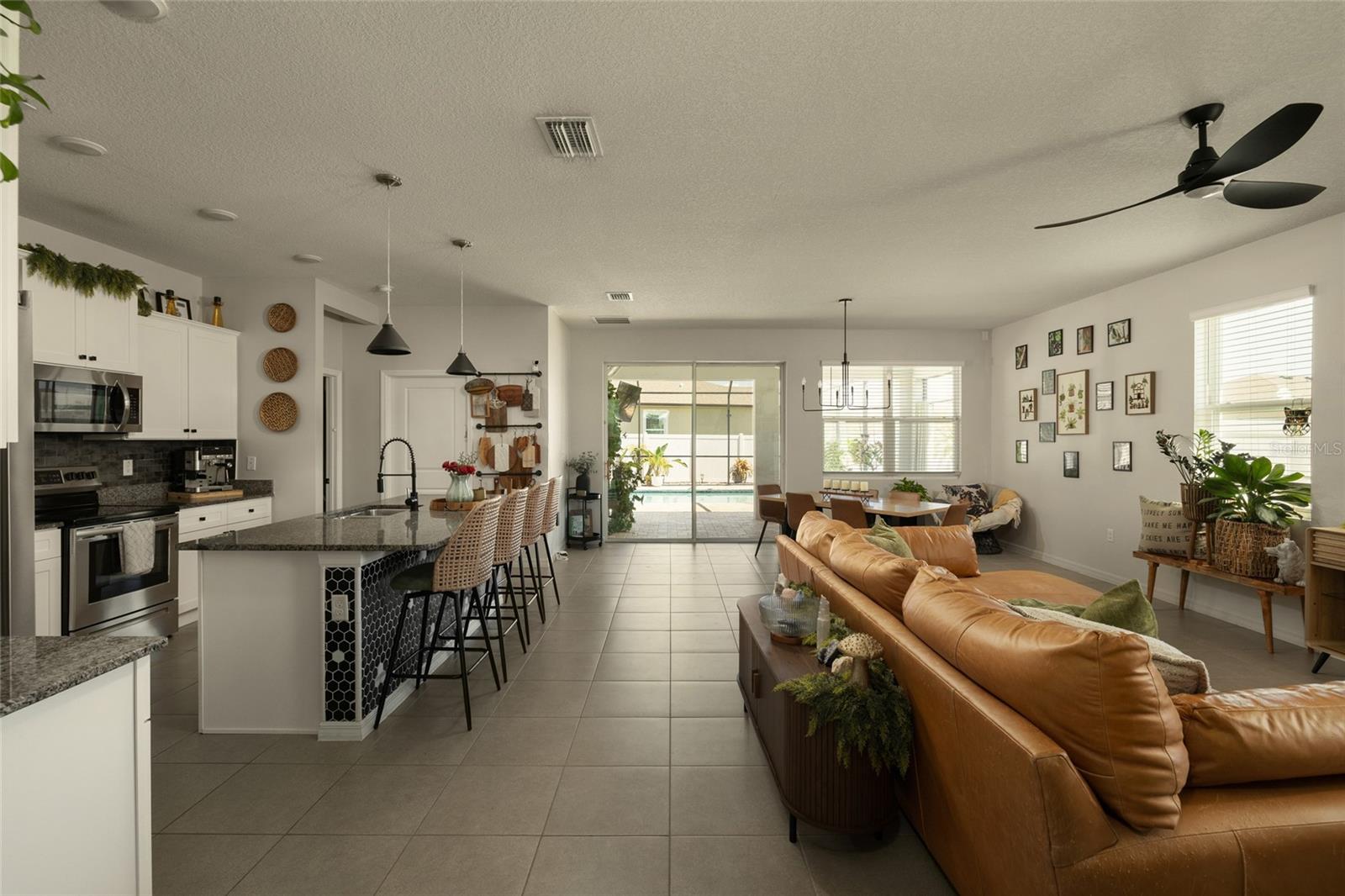 13301 Waterleaf Garden, Riverview, FL 33579