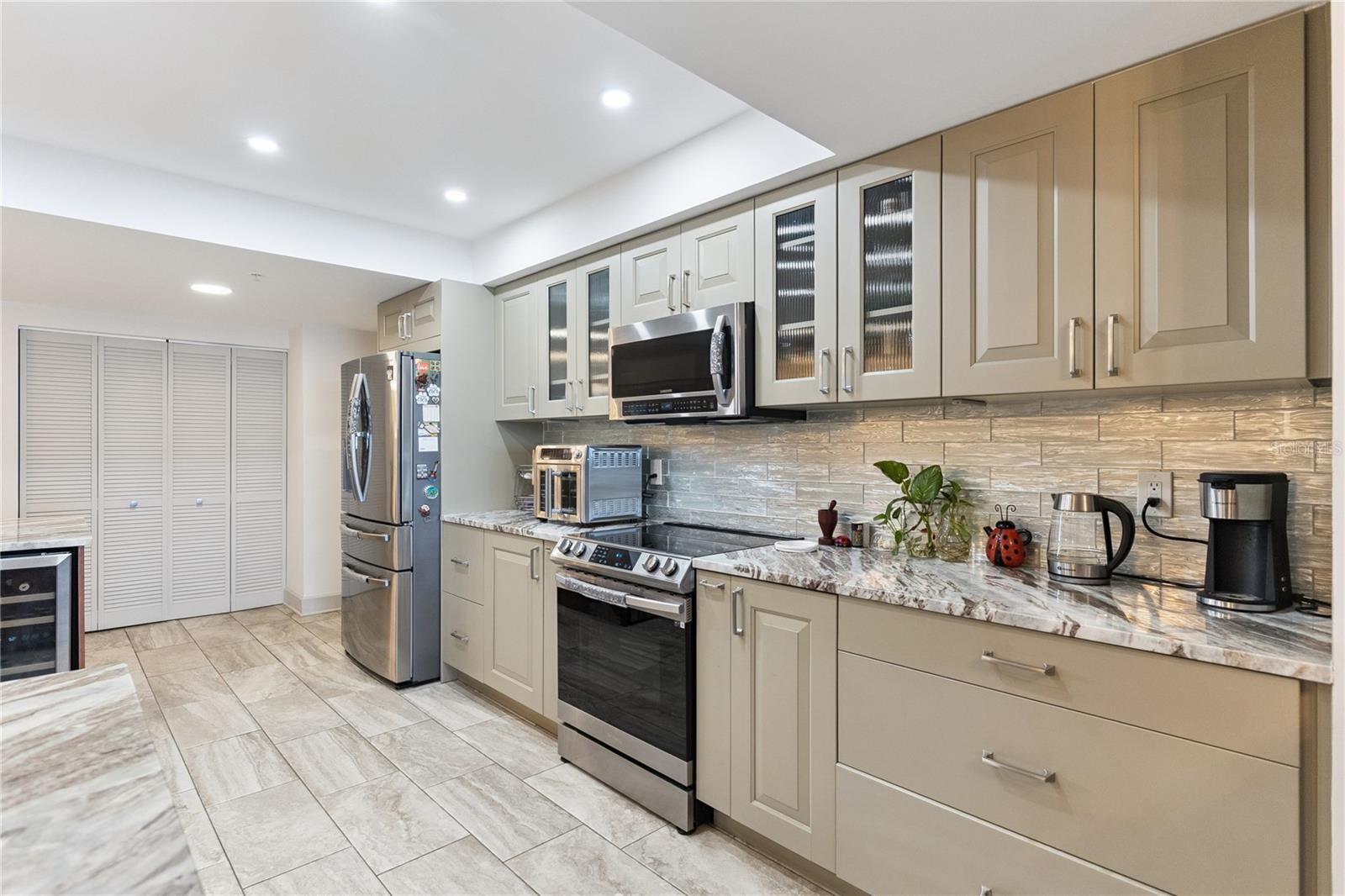 2055 Atlantic Unit 705, Daytona Beach Shores, FL 32118