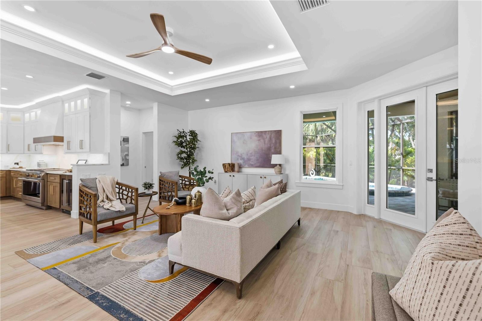 1354 Tearose, Sarasota, FL 34239