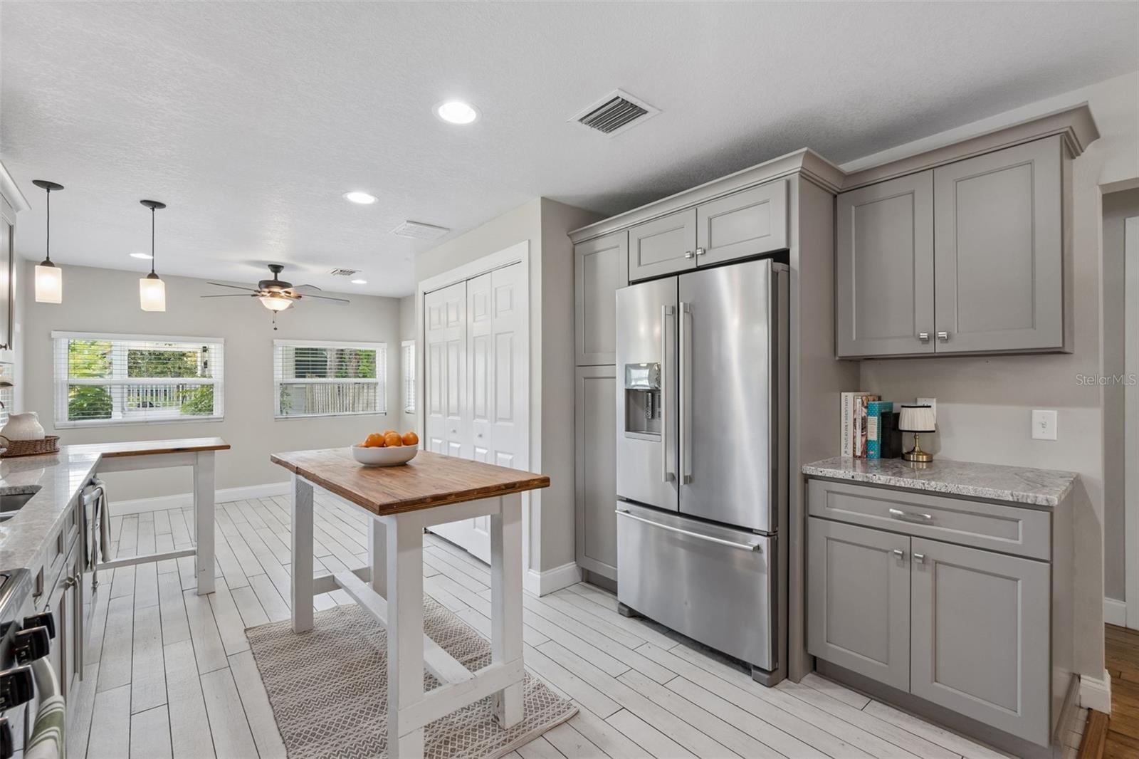 140 Page, Orlando, FL 32806