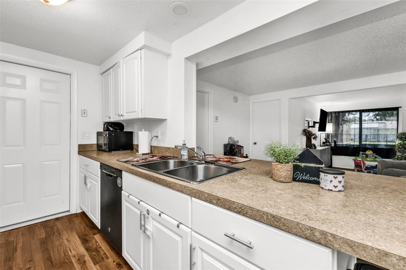 394 Kostner, Port Charlotte, FL 33954