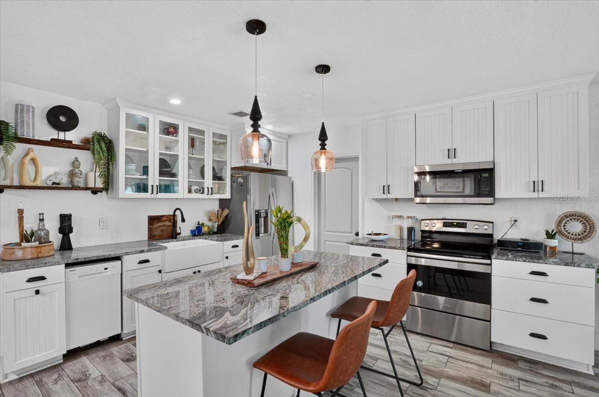 1417 19th, Bradenton, FL 34205