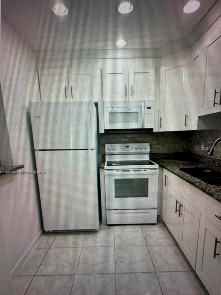 163 Coventry G Unit 163, West Palm Beach, FL 33417