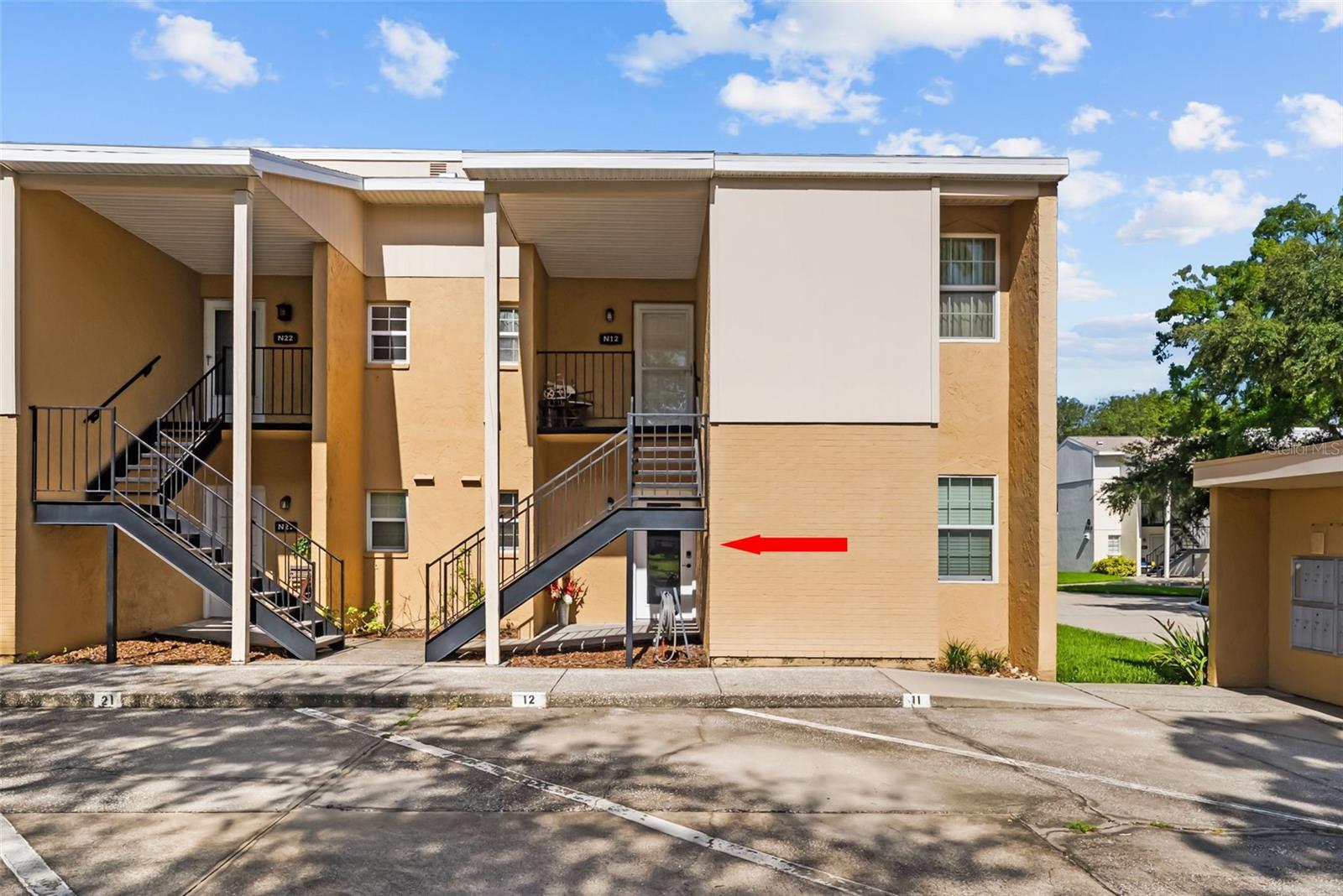 3810 Oak Unit N11, Tampa, FL 33611