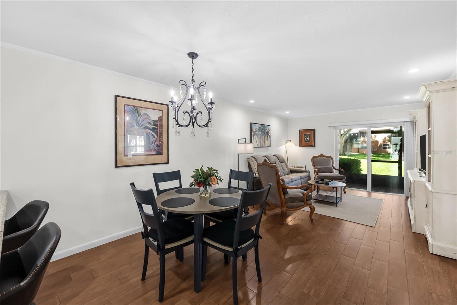 3810 Oak Unit N11, Tampa, FL 33611