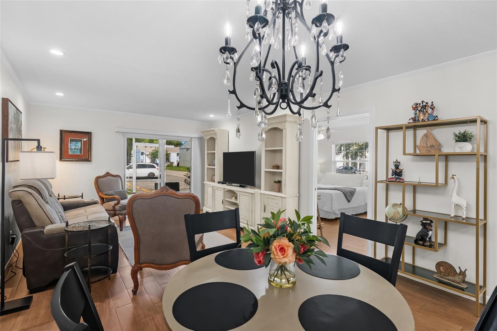 3810 Oak Unit N11, Tampa, FL 33611