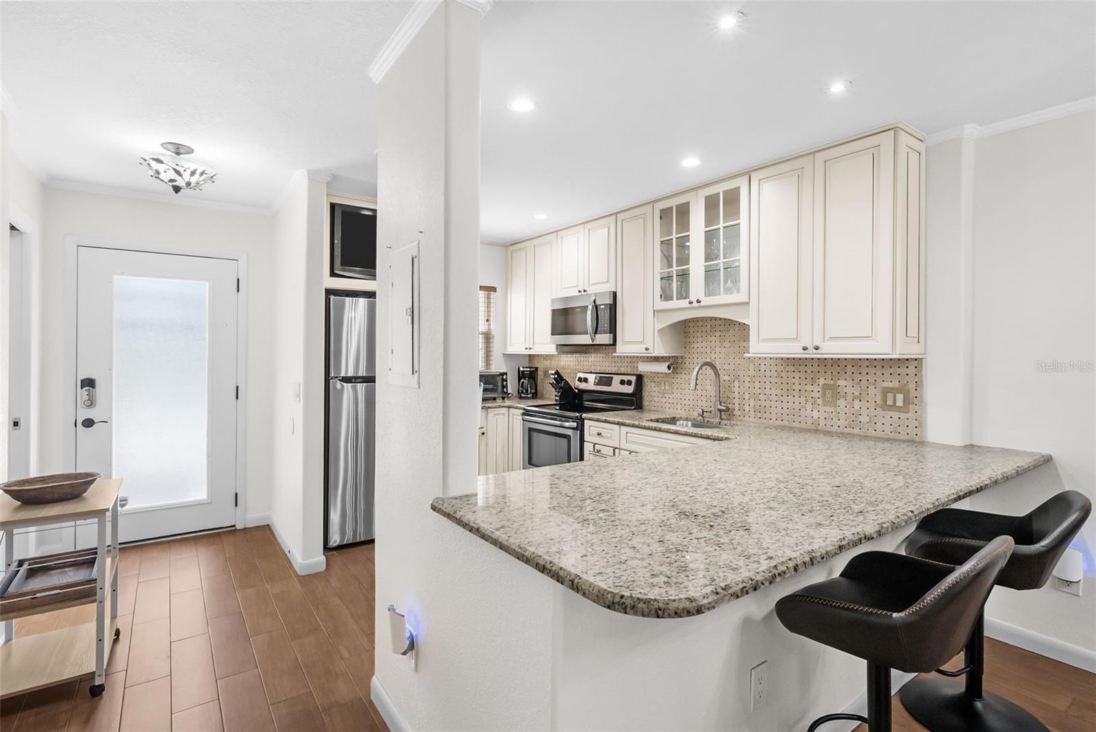 3810 Oak Unit N11, Tampa, FL 33611