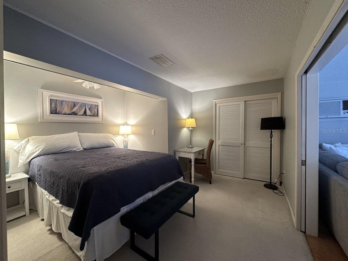 5955 Midnight Pass Unit 21e, Sarasota, FL 34242