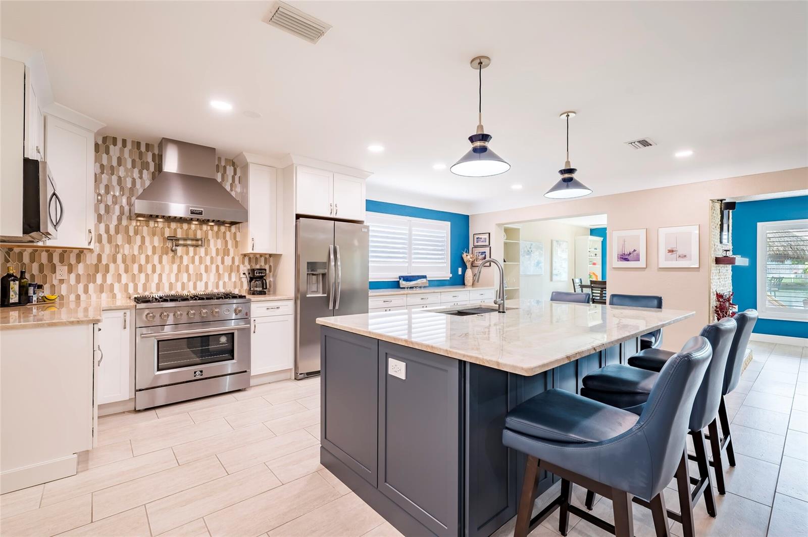 541 Crystal, Madeira Beach, FL 33708