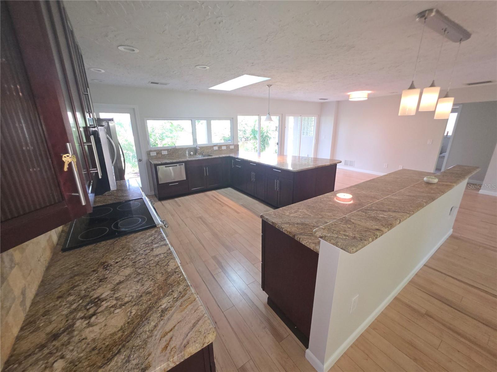 7708 9th Ave, Bradenton, FL 34209