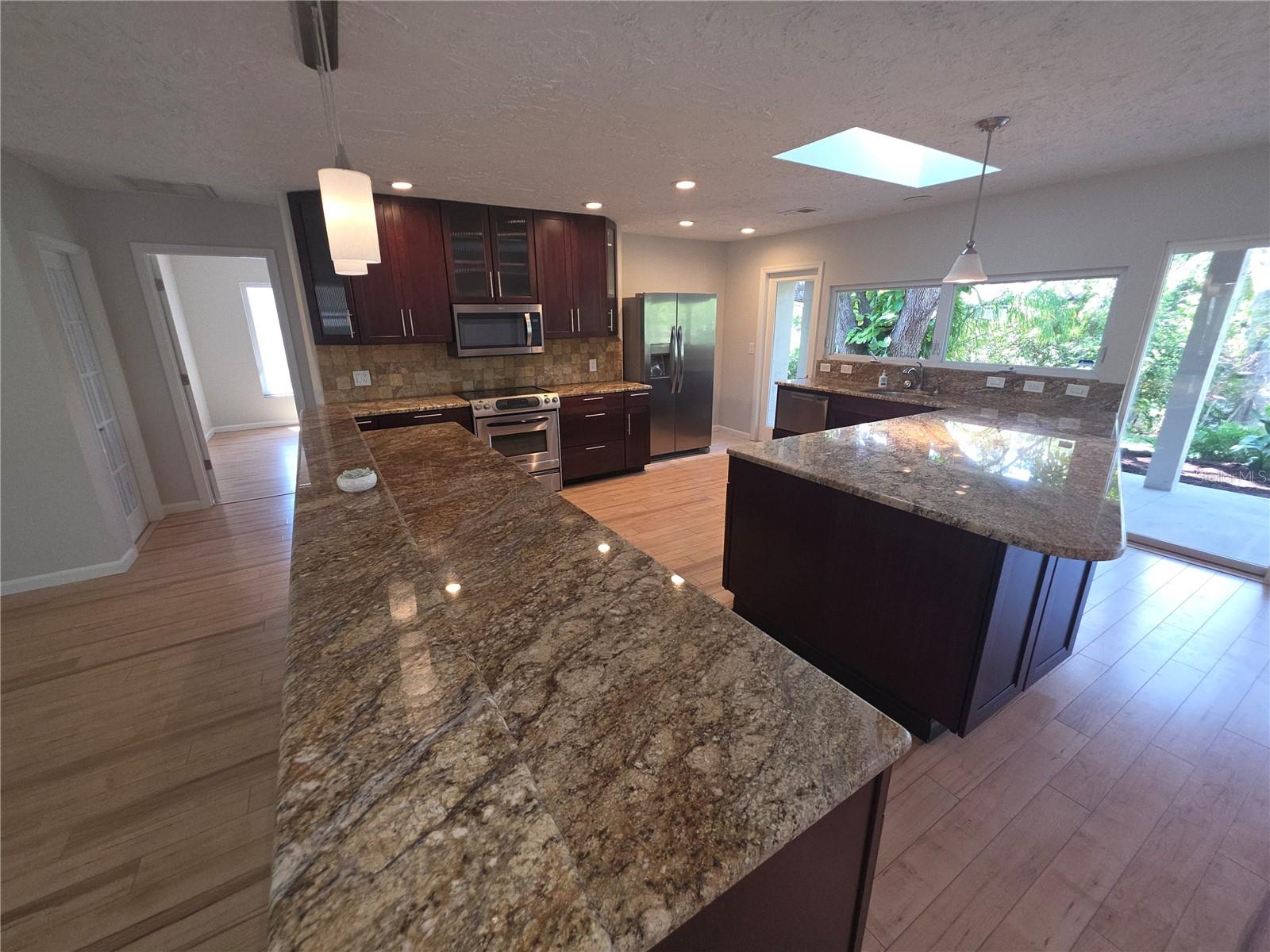 7708 9th Ave, Bradenton, FL 34209