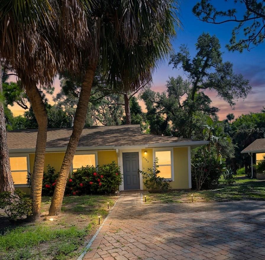 4643 Summerwind Unit 22, Sarasota, FL 34234