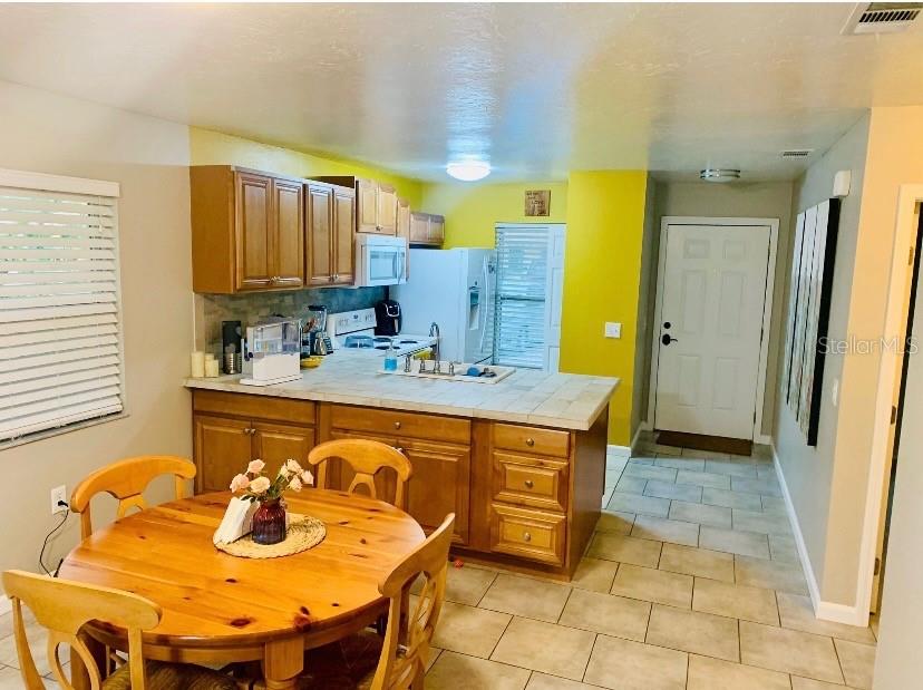 4643 Summerwind Unit 22, Sarasota, FL 34234