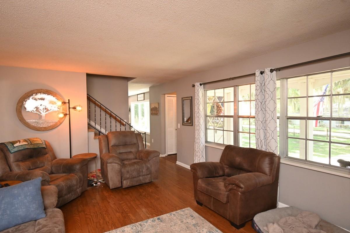 35833 Lakeshore, Dade City, FL 33525