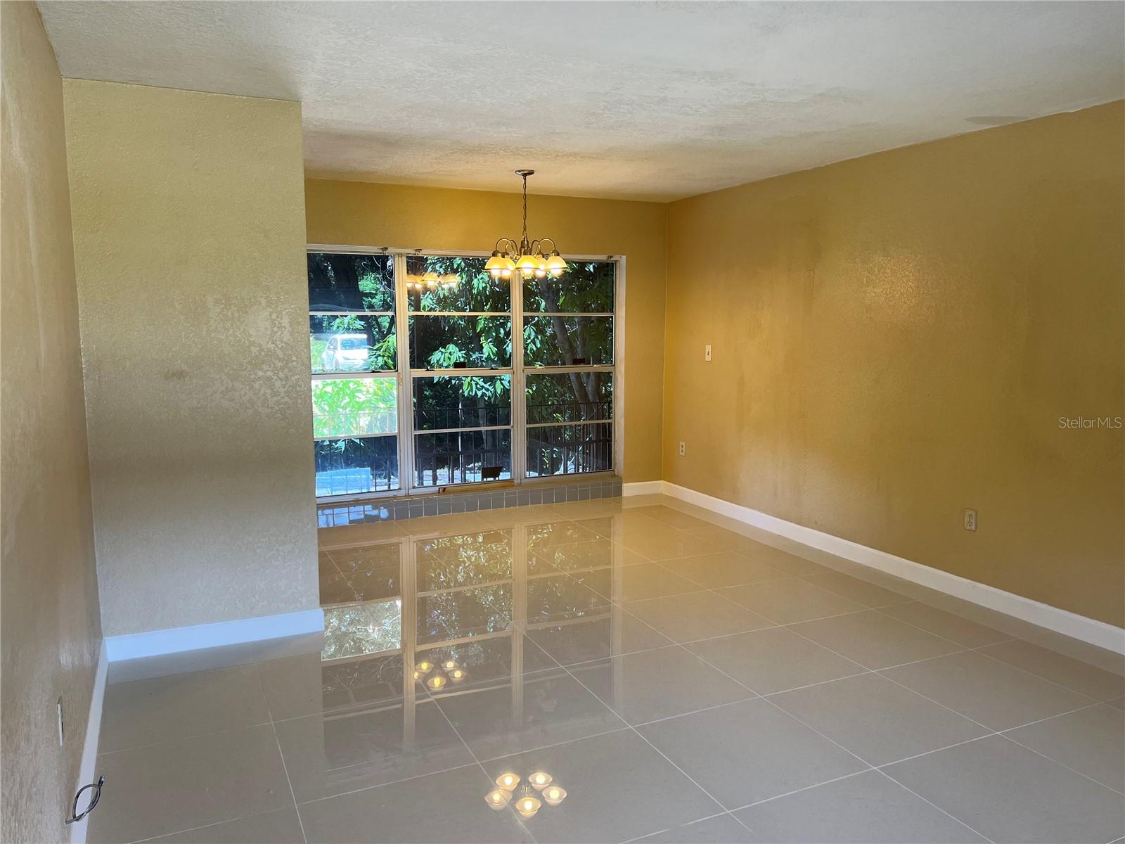 5847 Harrington, Orlando, FL 32808