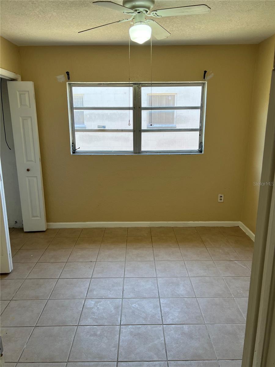 5847 Harrington, Orlando, FL 32808