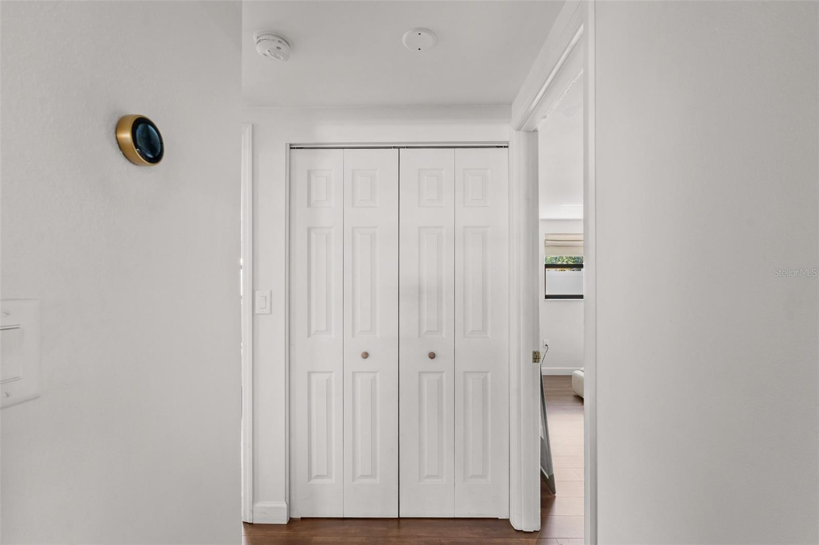 2874 Davis, Sarasota, FL 34237