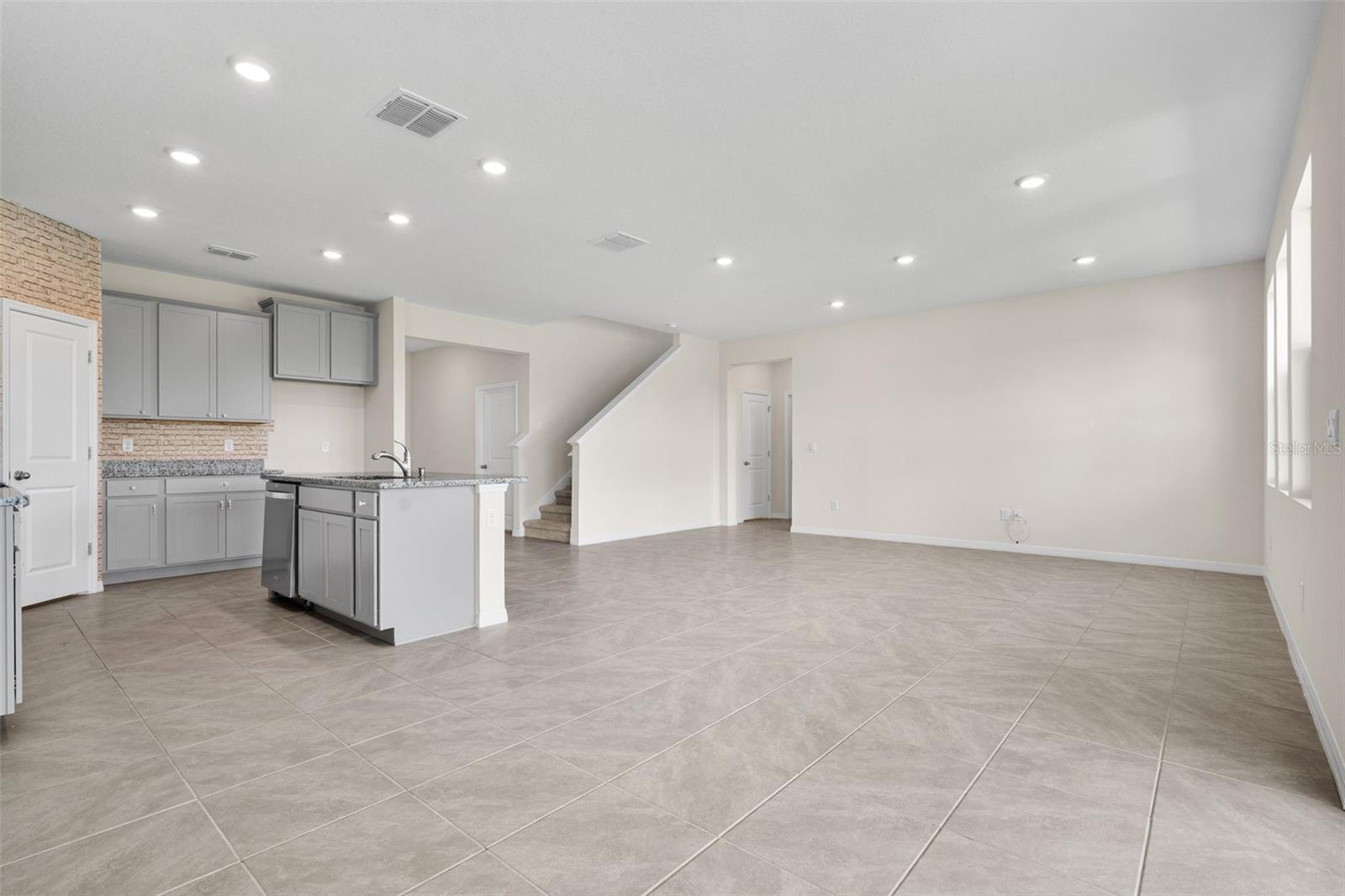 3813 Lively Coral, Bradenton, FL 34208