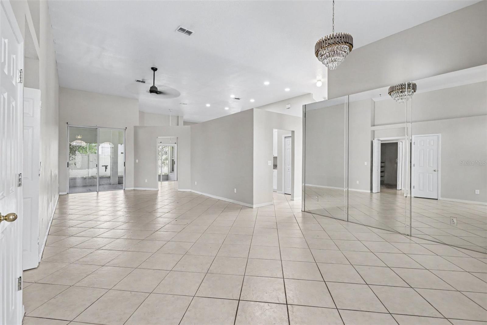 28809 Windover St, Wesley Chapel, FL 33545