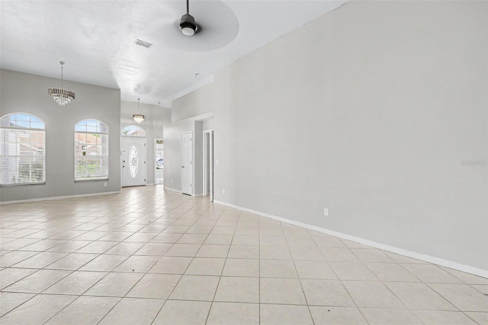 28809 Windover St, Wesley Chapel, FL 33545
