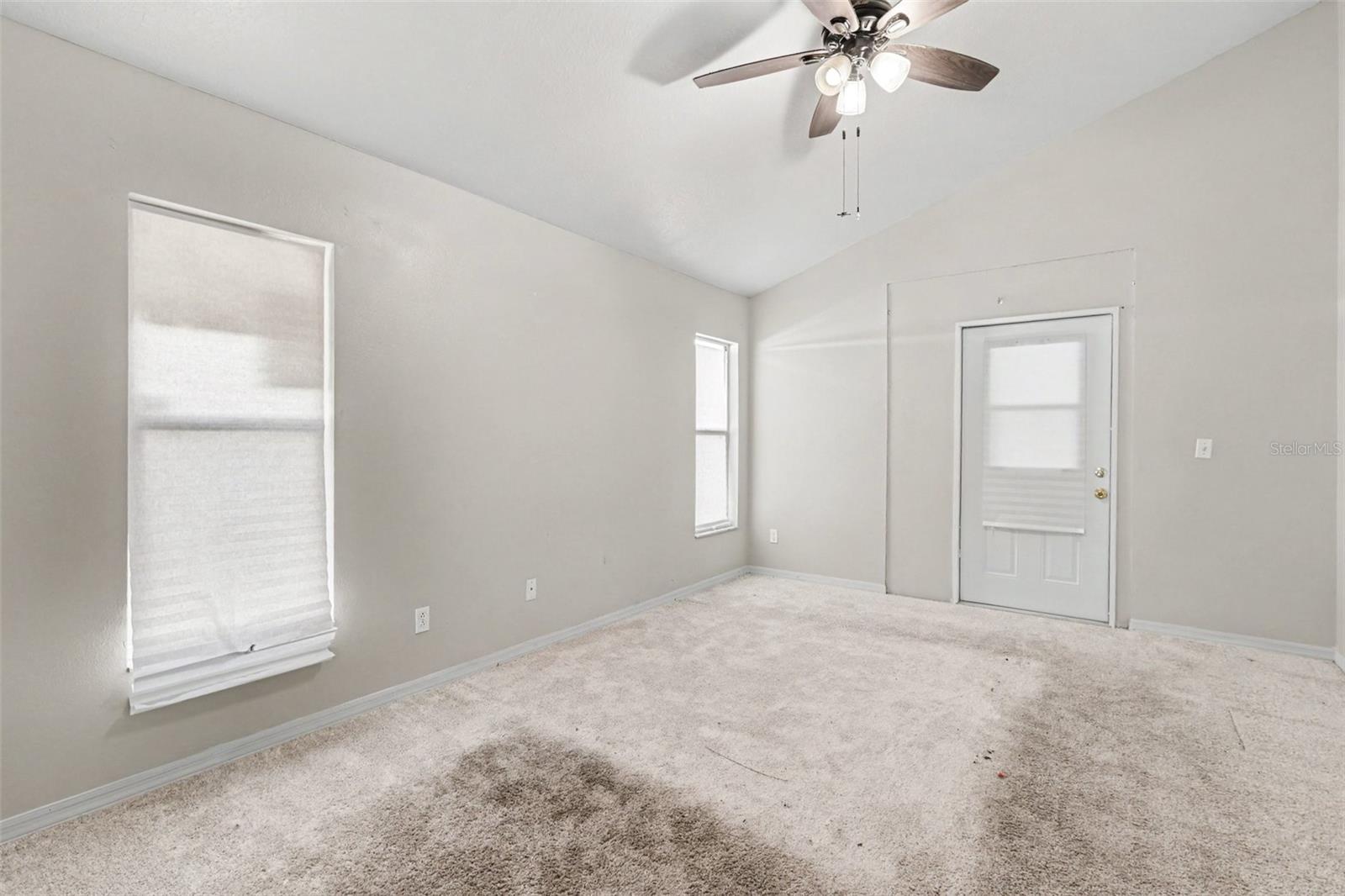 28809 Windover St, Wesley Chapel, FL 33545