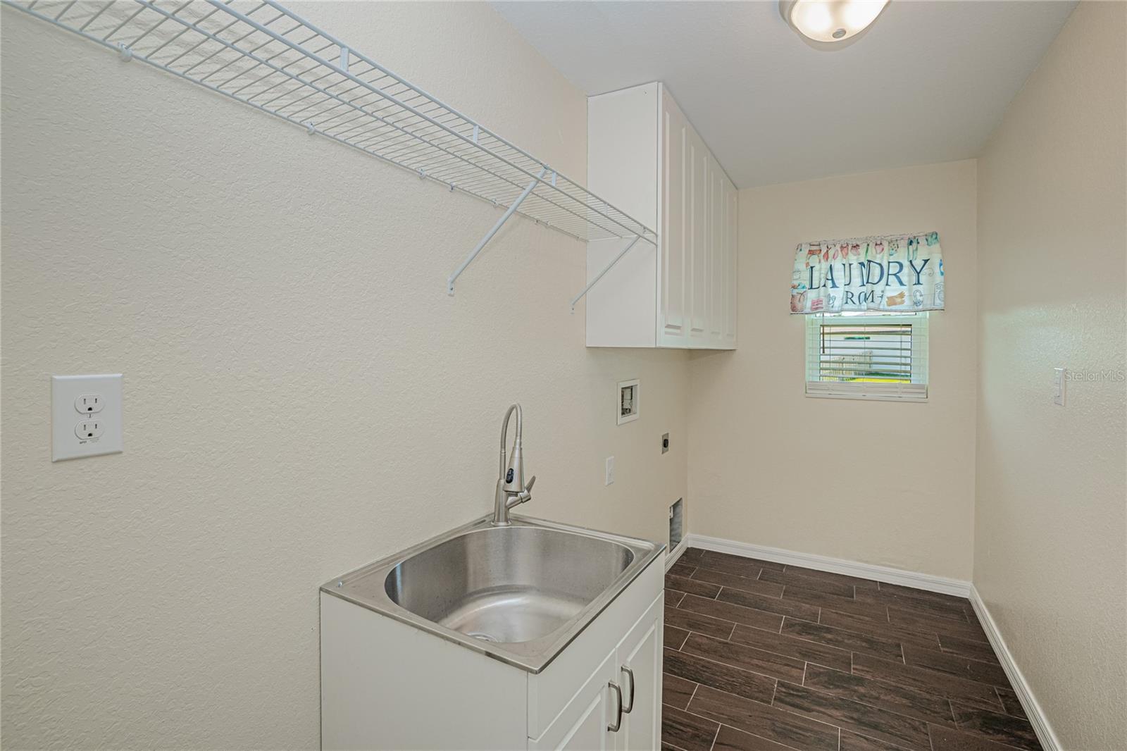 206 Waterway, Port Charlotte, FL 33952