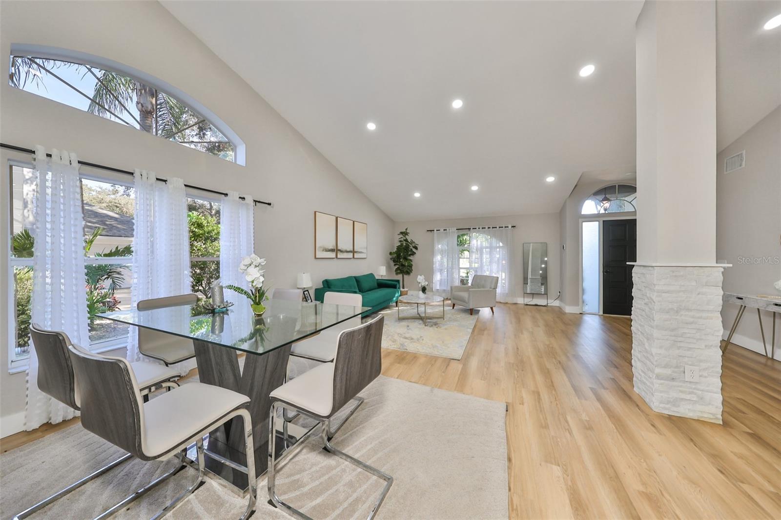 9309 Hampshire Park, Tampa, FL 33647