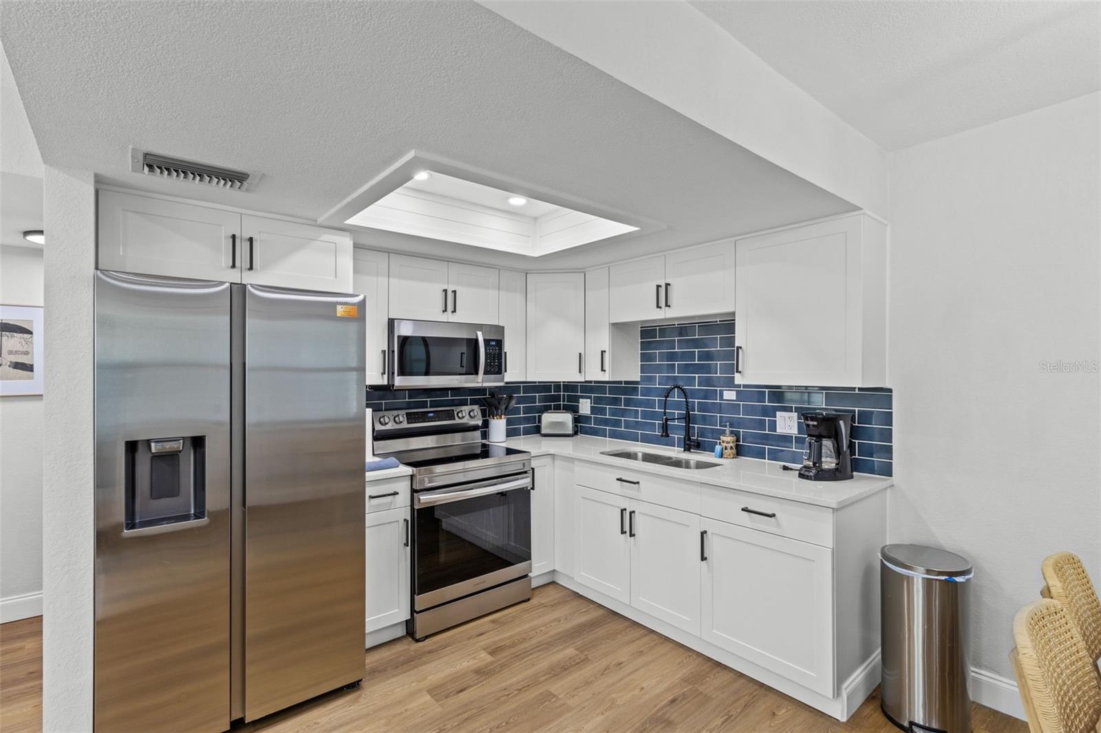 9895 1st Unit 5, Treasure Island, FL 33706