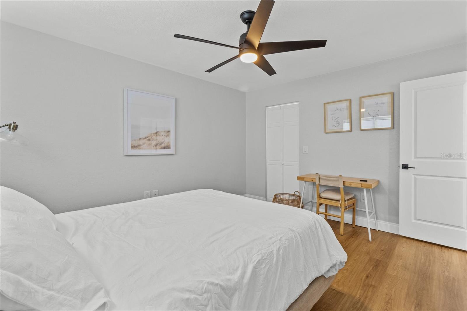 9895 1st Unit 5, Treasure Island, FL 33706