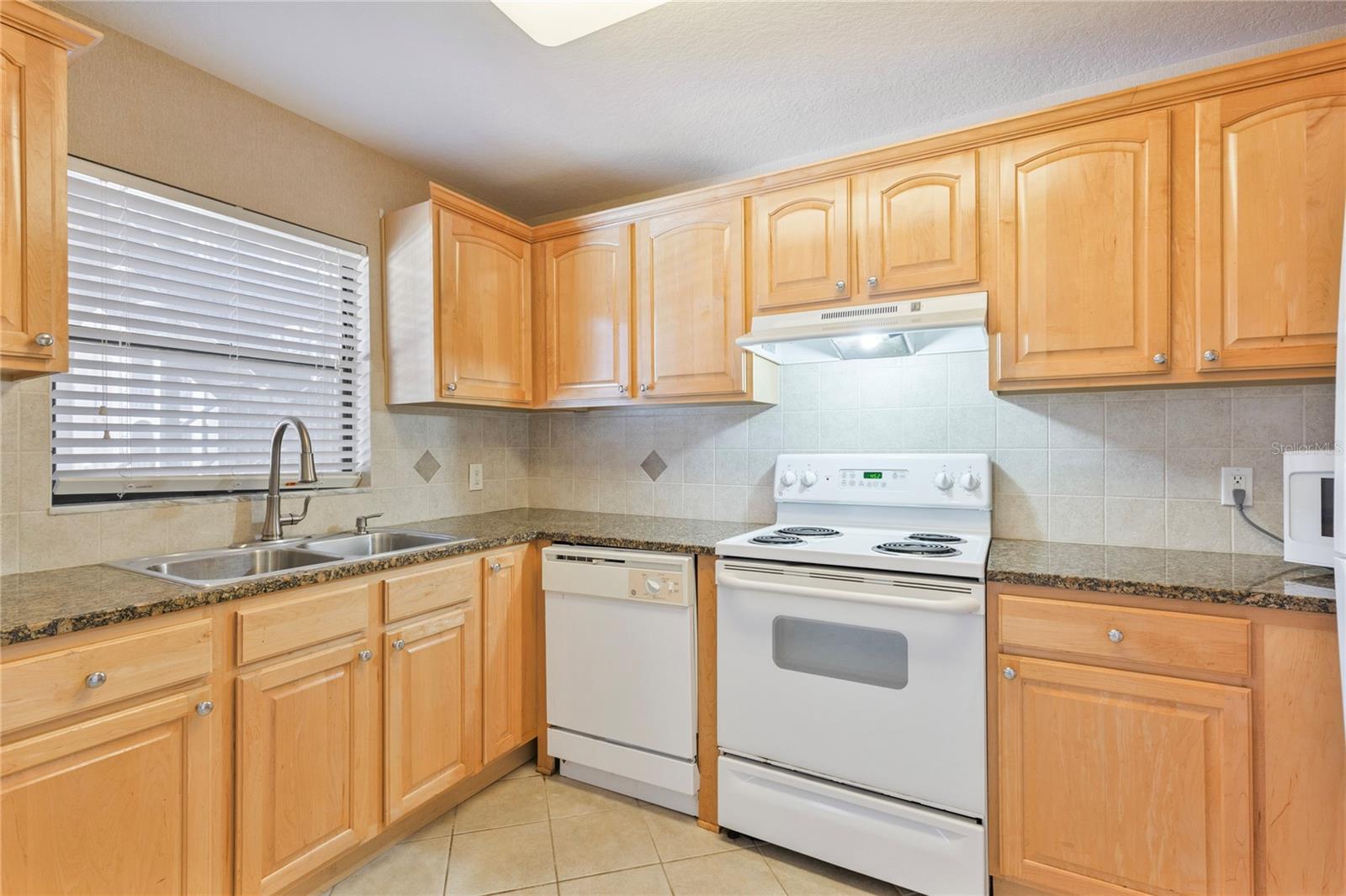 6150 Gulfport Unit 202, Gulfport, FL 33707