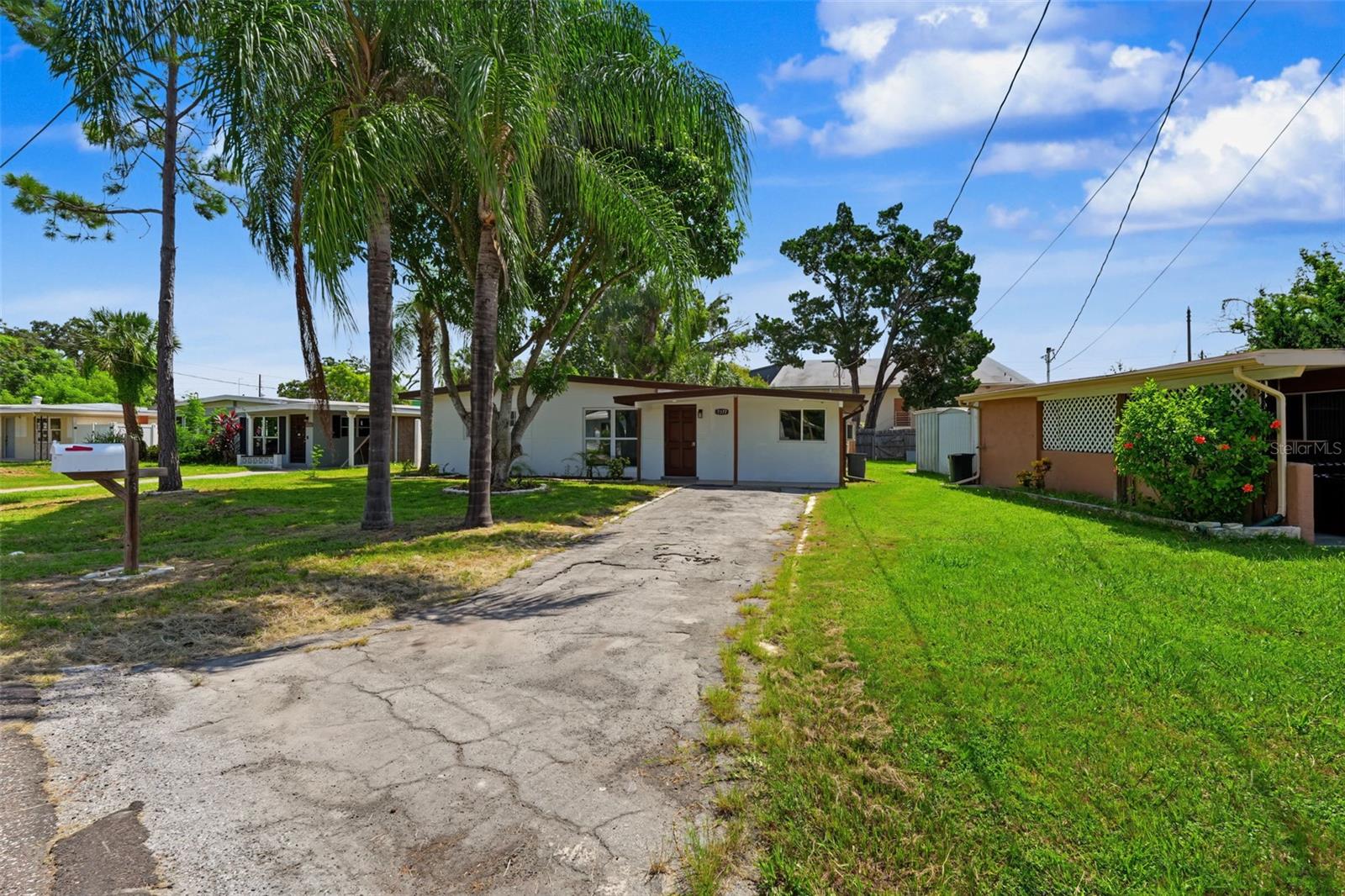 7377 Royal Palm, New Port Richey, FL 34652
