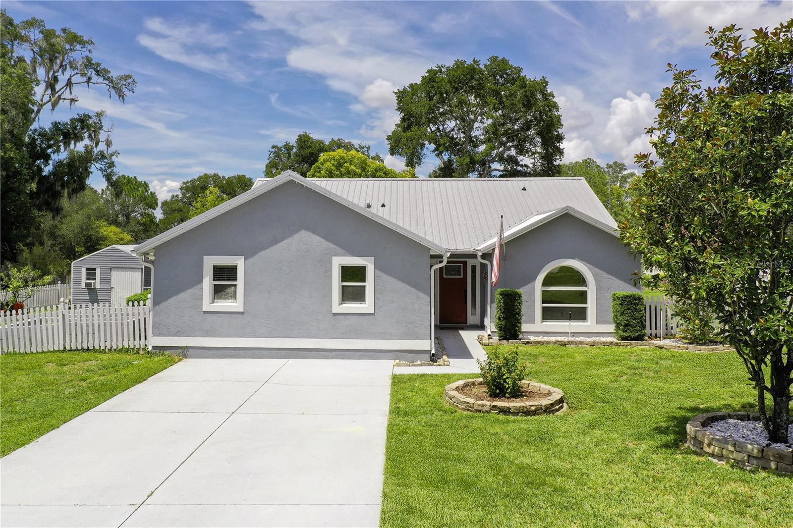1050 Fahnstock, Eustis, FL 32726