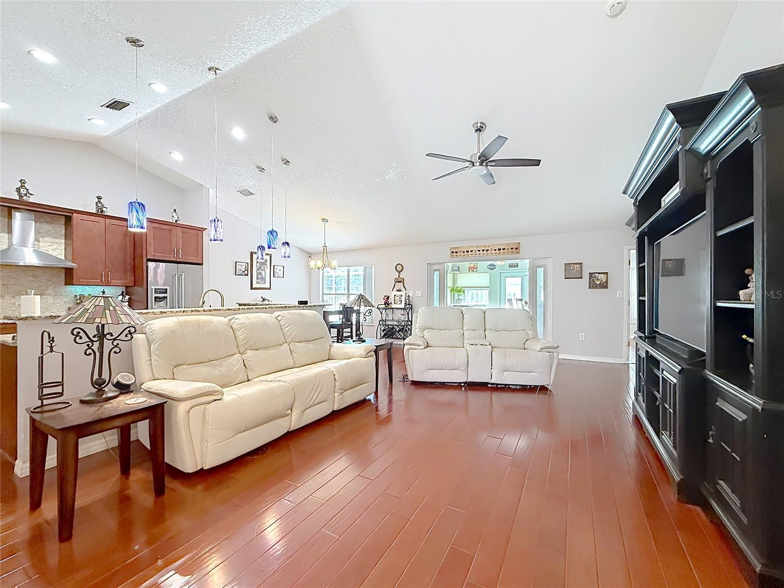 1050 Fahnstock, Eustis, FL 32726