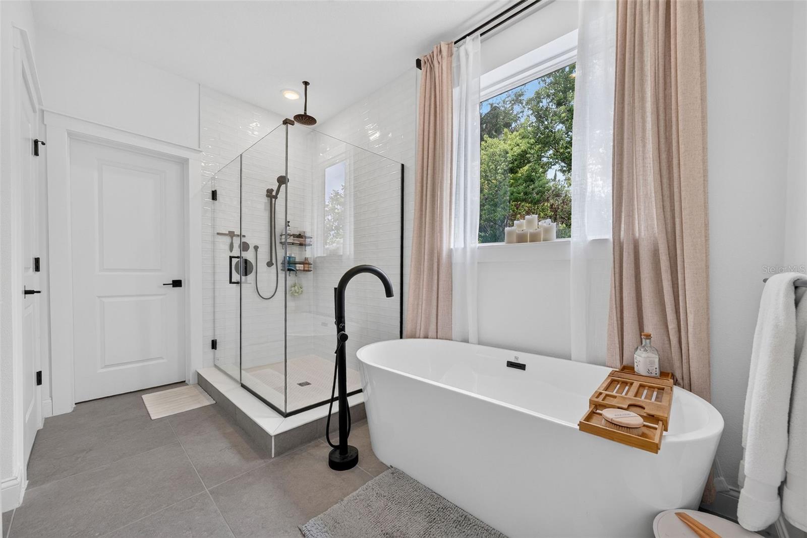 231 Severn, Orlando, FL 32803