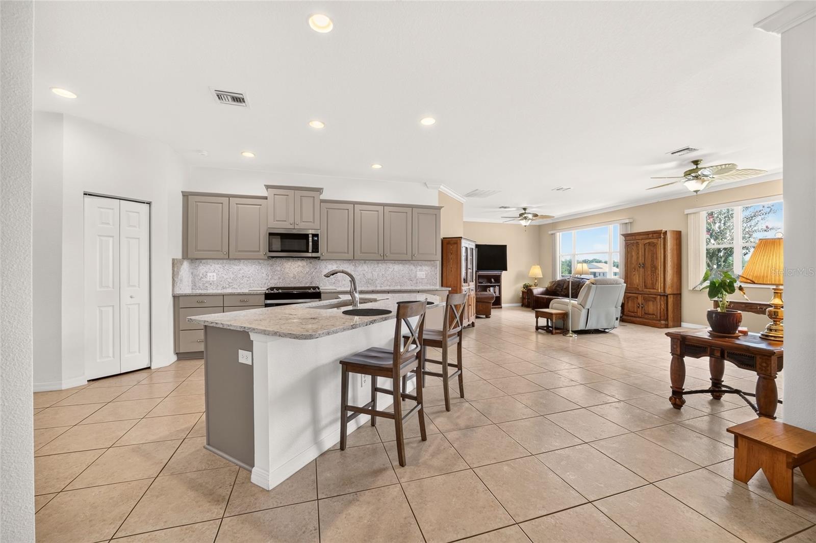 9275 99th Court, Ocala, FL 34481