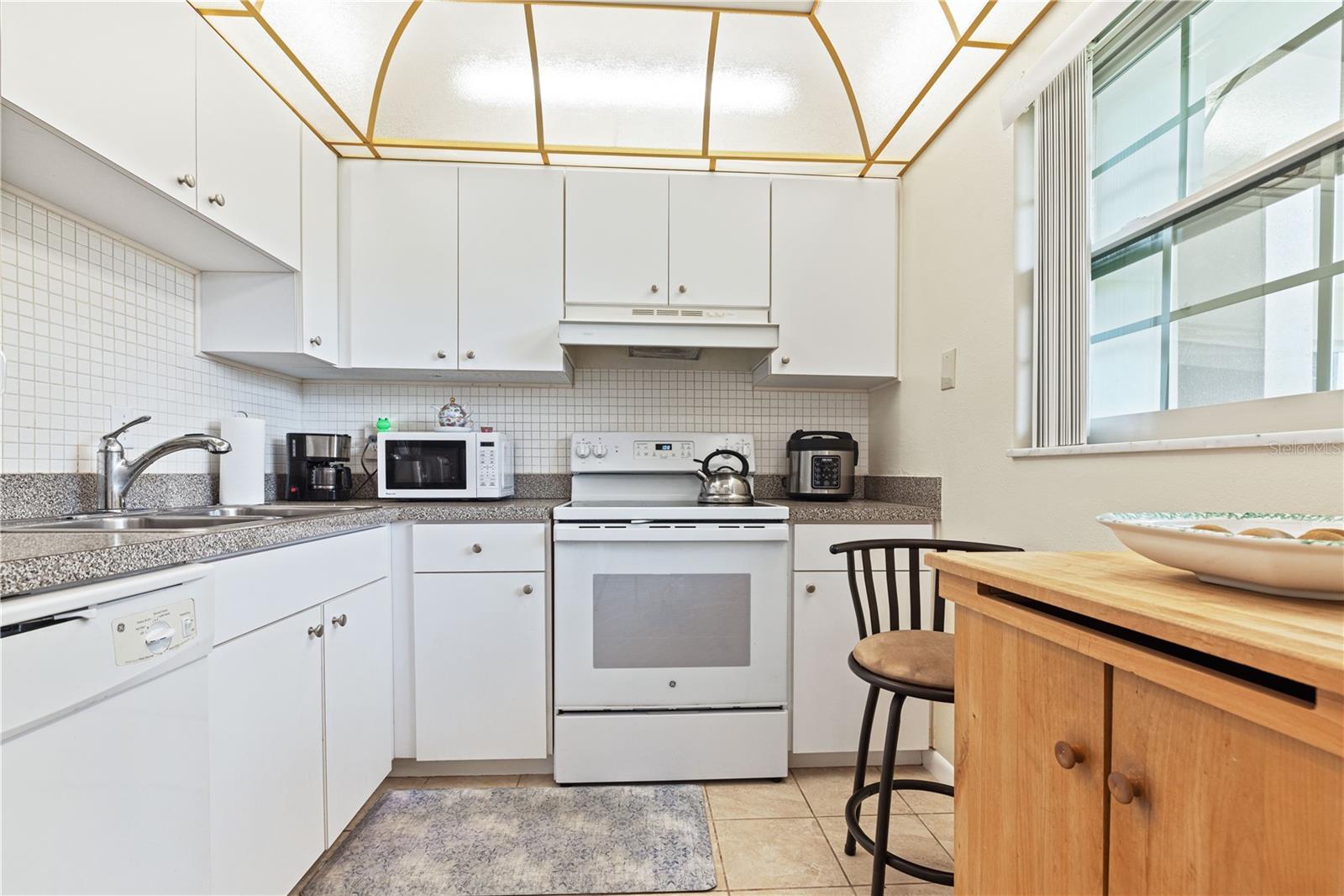 19029 Us Highway 19 Unit 3-1, Clearwater, FL 33764