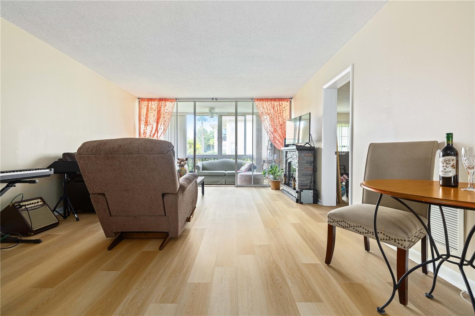 19029 Us Highway 19 Unit 3-1, Clearwater, FL 33764